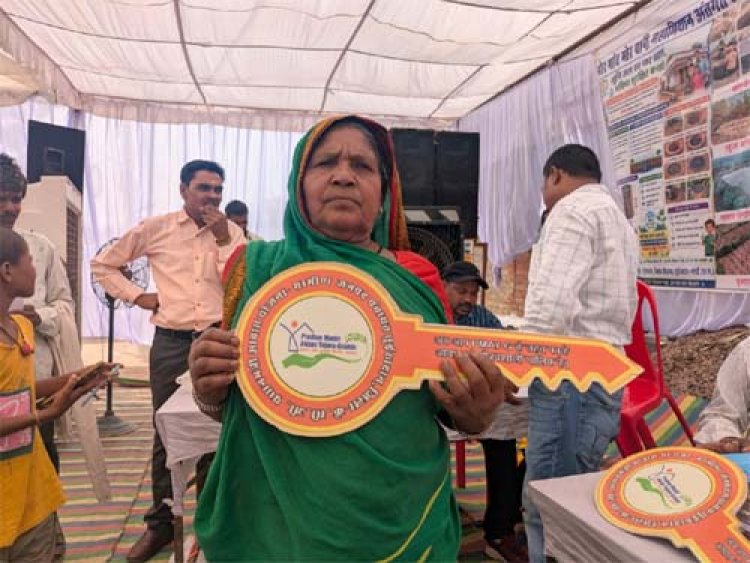 सुशासन तिहार 2026 : पक्के आशियाने का सपना हुआ पूरा, चौति बाई को मिली पीएम आवास की सौगात