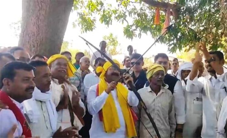 उप मुख्यमंत्री अरुण साव ने आम पेड़ के नीचे लगाई चौपाल