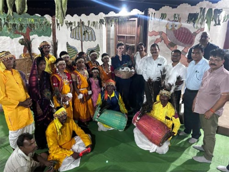  बैगा अंचल की संस्कृति से प्रभावित हुई नेशनल जियोग्राफी ट्रैवलर टीम, छत्तीसगढ़ के ग्रामीण जीवन को बताया अद्भुत