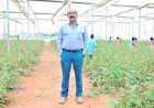 गुलाब की खुशबू से महकी किसान विकास कुमार की किस्मत