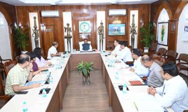 मुख्यमंत्री विष्णु देव साय ने खरीफ-2026 एवं संभावित अल्प वर्षा की तैयारियों की उच्चस्तरीय समीक्षा की