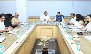 राज्य सरकार के नीतिगत सुधारों एवं नवाचारों से राजस्व प्रशासन में आया सकारात्मक बदलाव : मुख्यमंत्री विष्णुदेव साय