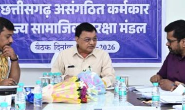 श्रम मंत्री की बैठक में बड़ा फैसला- असंगठित श्रमिकों के लिए बनेंगी नई योजनाएं