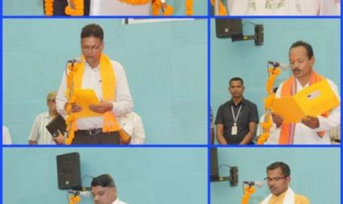नगर निगम कोरबा में नए एल्डरमैन ने ली शपथ, कलेक्टर कुणाल दुदावत ने दिलाई शपथ