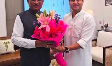 छत्तीसगढ़ के दूरस्थ क्षेत्रों को मिलेगी मजबूत डिजिटल पहचान, 2,305 नए मोबाइल टावरों के लिए मुख्यमंत्री विष्णु देव साय ने केंद्र से मांगी मंजूरी