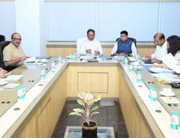 राज्य सरकार के नीतिगत सुधारों एवं नवाचारों से राजस्व प्रशासन में आया सकारात्मक बदलाव : मुख्यमंत्री विष्णुदेव साय