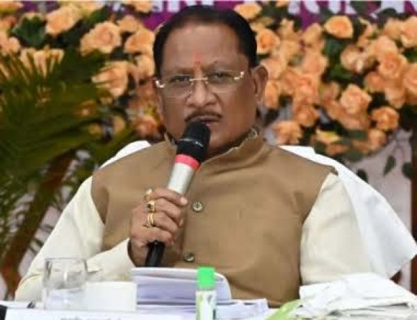 महतारी वंदन योजना से माताओं और बहनों के जीवन में आया आत्मविश्वास और आर्थिक स्वावलंबन : मुख्यमंत्री विष्णुदेव साय