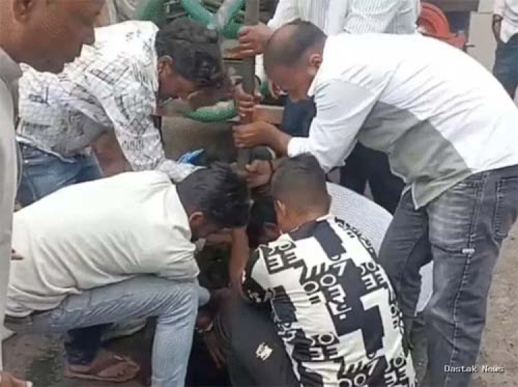 सीवरेज चेंबर में सफाई करने उतरे कर्मी की मौत,बचाने उतरे दो बेहोश हुए