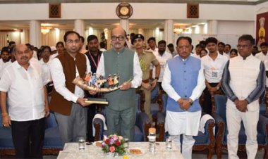राज्यपाल डेका और मुख्यमंत्री साय की उपस्थिति में लोक भवन में हुआ ‘नशा मुक्त युवा विकसित भारत संकल्प अभियान‘ का शुभारंभ