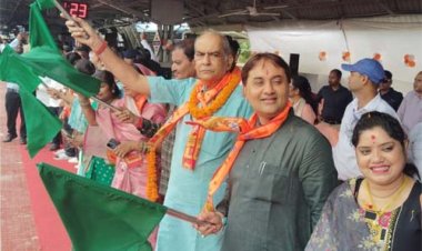 रामलला दर्शन के लिए राजनांदगांव से अयोध्या धाम रवाना हुई विशेष ट्रेन, श्रद्धालुओं में उत्साह