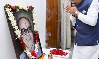 मुख्यमंत्री हर्षोल्लास विष्णु देव साय ने स्वर्गीय हर्षोल्लास कुशाभाऊ ठाकरे की जयंती पर उन्हें किया नमन