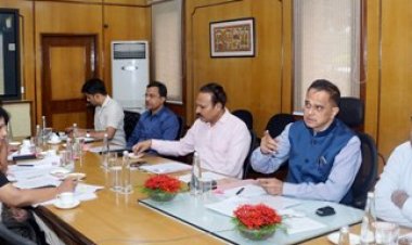 प्रधानमंत्री के सलाहकार  तरुण कपूर ने दिल्ली-एनसीआर में वायु प्रदूषण नियंत्रण उपायों की समीक्षा की