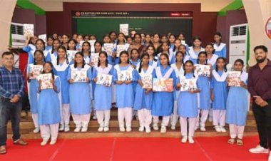 वंदे मातरम' की 150 वर्षों की गौरवशाली यात्रा पर छायाचित्र प्रदर्शनी