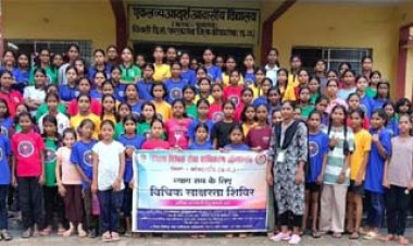 बालिकाओं की सुरक्षा और अधिकारों पर विशेष जोर, चिचाड़ी में विधिक जागरूकता शिविर