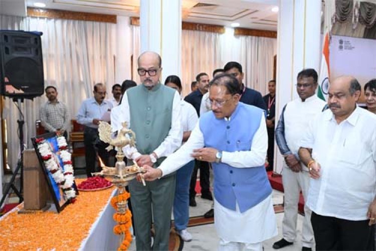 राज्यपाल रमेन डेका और मुख्यमंत्री विष्णु देव साय की उपस्थिति में लोक भवन से ‘नशा मुक्त युवा विकसित भारत संकल्प अभियान’ का शुभारंभ