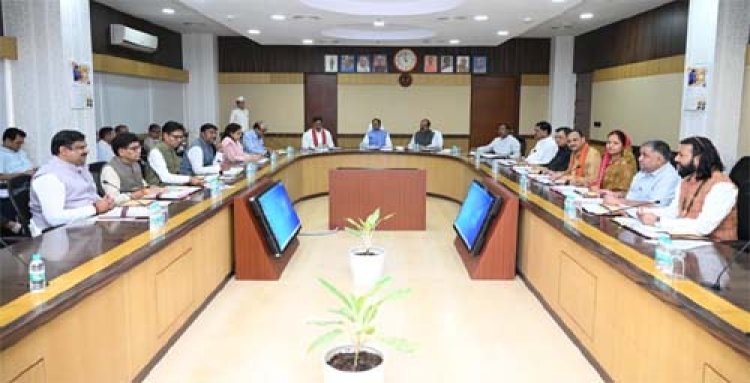 सीएम साय की अध्यक्षता में हुई कैबिनेट की बैठक, लिए गए महत्वपूर्ण निर्णय