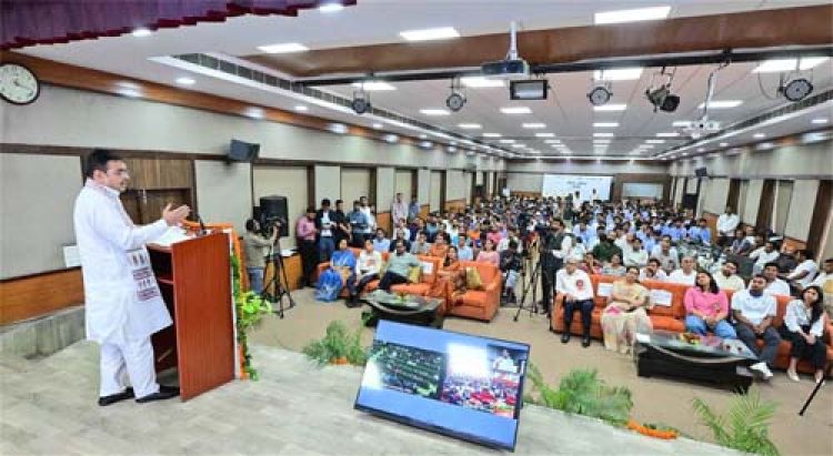युवा शक्ति देश की सबसे बड़ी पूंजी: प्रधानमंत्री नरेन्द्र मोदी के नेतृत्व में हर क्षेत्र में आगे बढ़ रहा भारत: मुख्यमंत्री भजनलाल शर्मा 