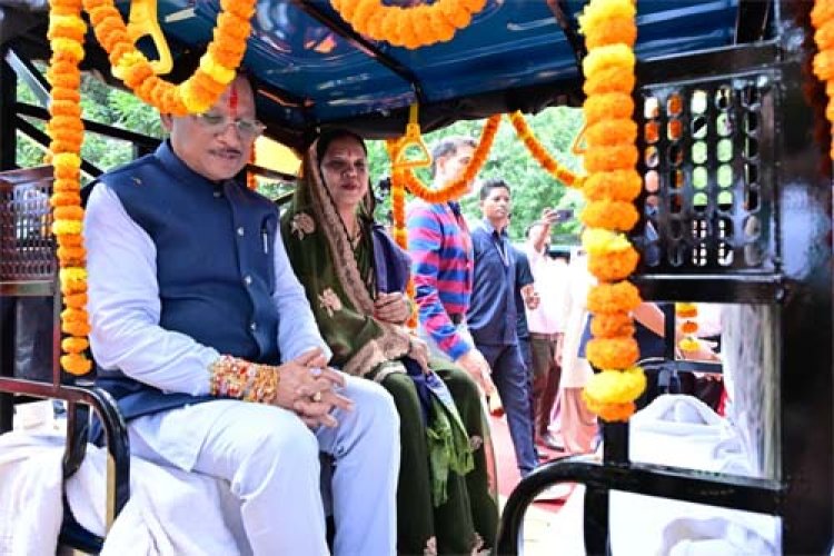 मुख्यमंत्री विष्णु देव साय ने ‘जशपुर एक्सप्रेस’ योजना का किया शुभारंभ