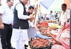 सड़क किनारे पसरे पर अचानक पहुंचे मुख्यमंत्री विष्णु देव साय, मीरा के पसरे से खरीदा ‘आशीर्वाद का दीया’