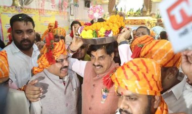 मुख्यमंत्री डॉ. यादव ने बरखेड़ी के राधा-कृष्ण मंदिर में की पूजा-अर्चना
