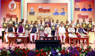 राष्ट्र निर्माण की पीढ़ी तैयार करते हैं शिक्षक : राज्यपाल पटेल