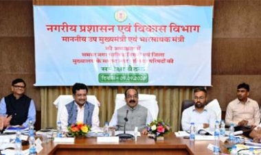 सुबह शहर में निकलें अधिकारी, जमीनी हकीकत देखें और काम कराएं : अरुण साव