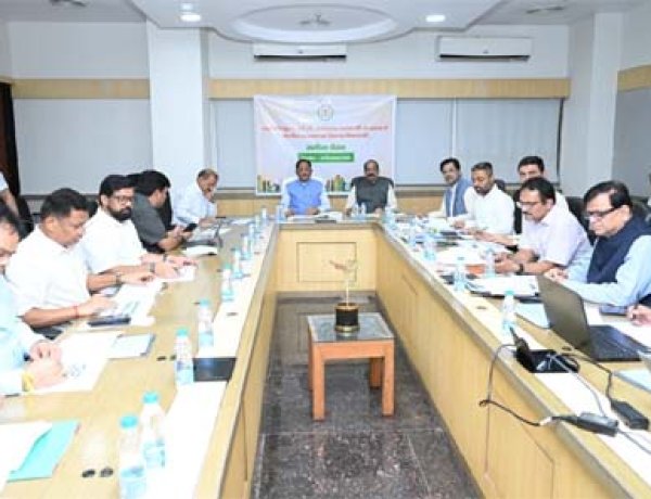 शहरों में नागरिक सुविधाओं और विकास कार्यों में लाएं तेजी : मुख्यमंत्री विष्णु देव साय