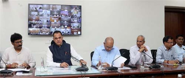 विकसित भारत जन सेवा अभियान: मुख्य सचिव ने ली समीक्षा बैठक 