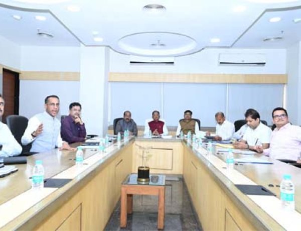 भविष्य की जरूरतों और आर्थिक विकास की प्राथमिकताओं के अनुरूप हो अधोसंरचना का निर्माण : मुख्यमंत्री विष्णु देव साय
