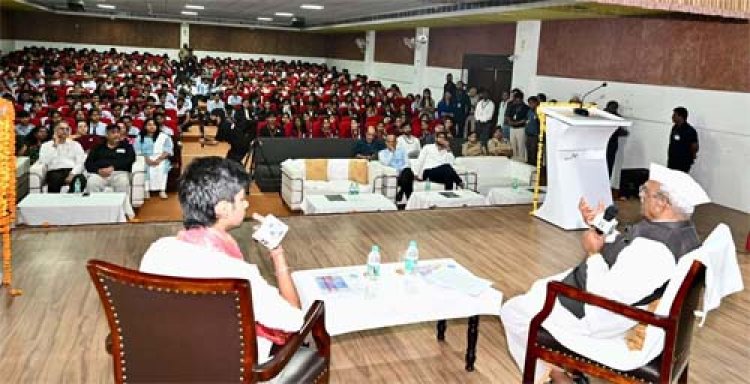 'इण्डियाज इन्टरनेशनल मूवमेंट टू यूनाईट नेशन' में राज्यपाल ने सम्बोधित किया