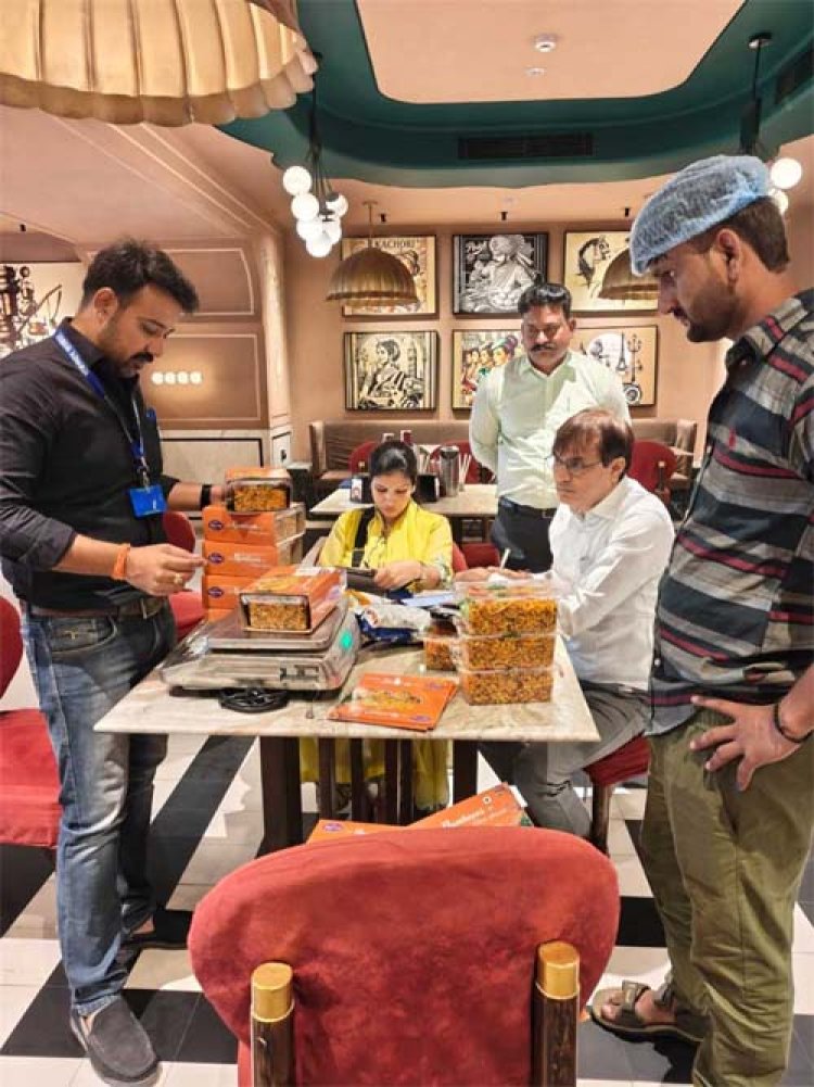 रावत मिष्ठान्न भंडार और जोधपुर मिष्ठान्न भंडार पर उपभोक्ता मामले विभाग की बड़ी कार्रवाई